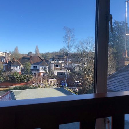 Апартаменти Peaceful Studio-Flat With Driveway In Golders Green Лондон Екстер'єр фото